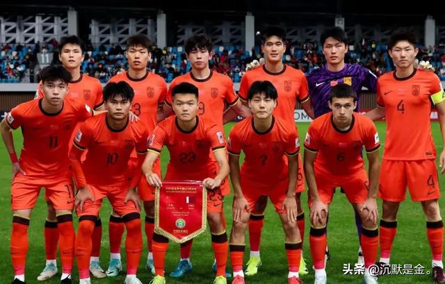 关于国足收集大名单球员护照，久尔杰维奇待命，备战新挑战的信息