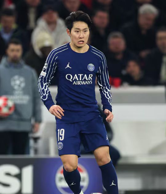 穆帅今夏第1位新援抵达!参加体检为穆帅带来所需速度(黎曼猜想有多可怕)