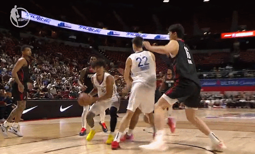 关于NBA夏联-杨瀚森10+5+5失误开拓者负灰熊的信息